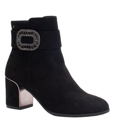 KATE APPLEBY WADELAND Kate Appleby